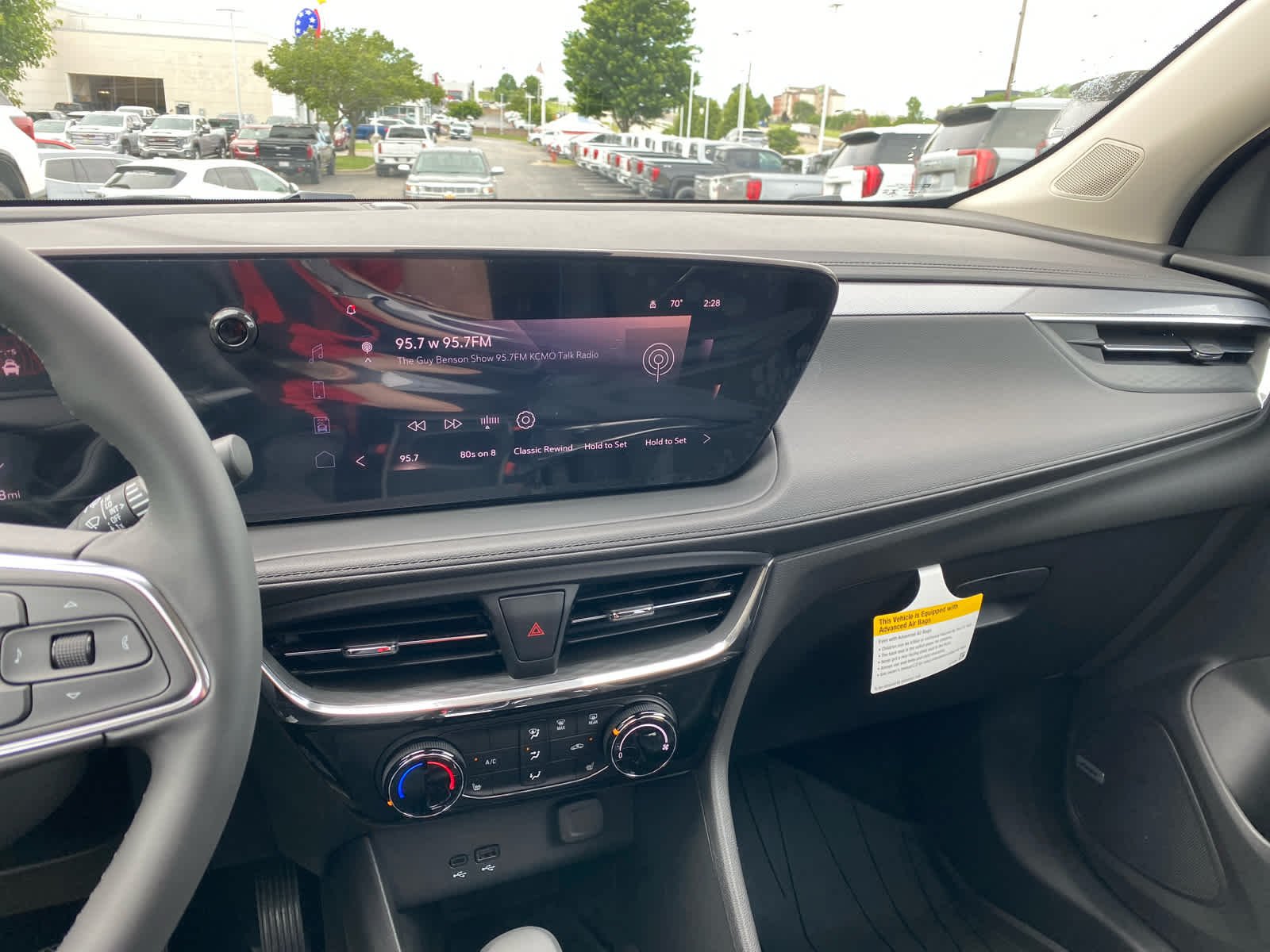 2026 Buick Encore GX Sport Touring - Photo 12
