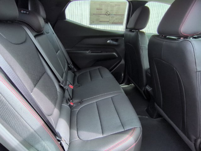 2027 Chevrolet Bolt RS - Photo 27