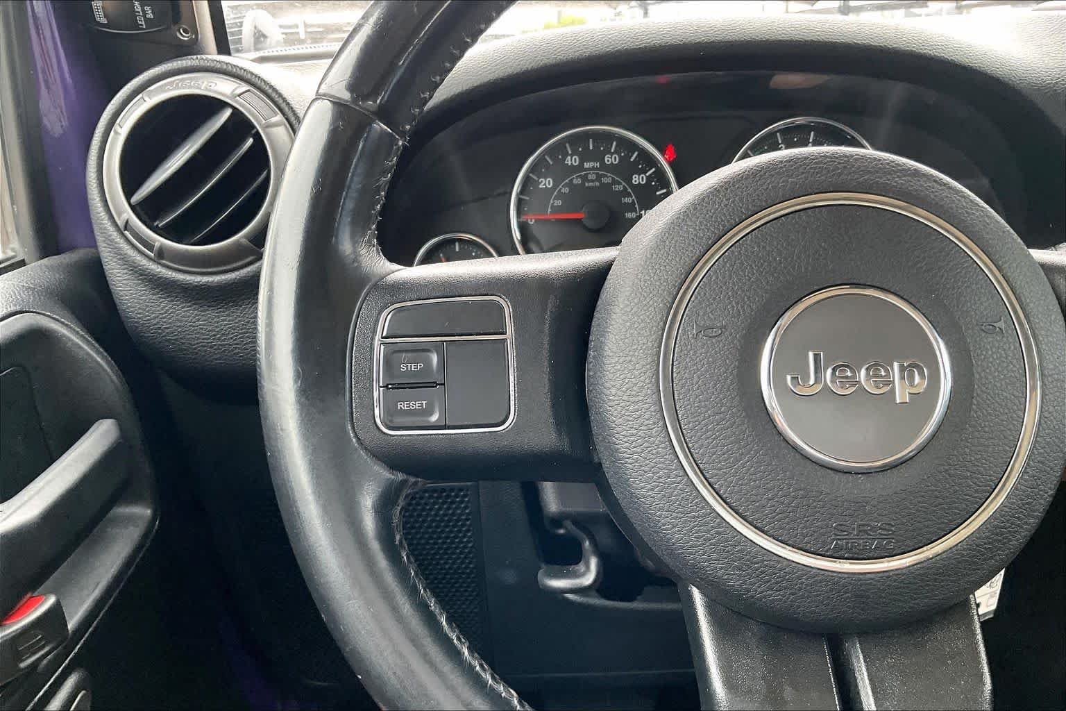 Used 2018 Xtreme Purple Pearlcoat Jeep Sport S image 22