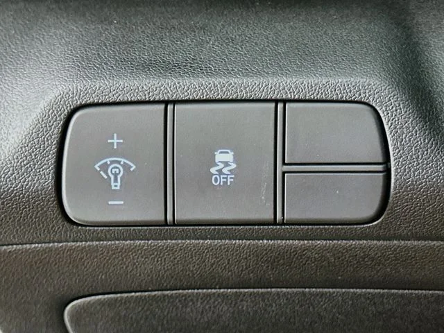 New 2026 Hyundai ELANTRA SEL Sport