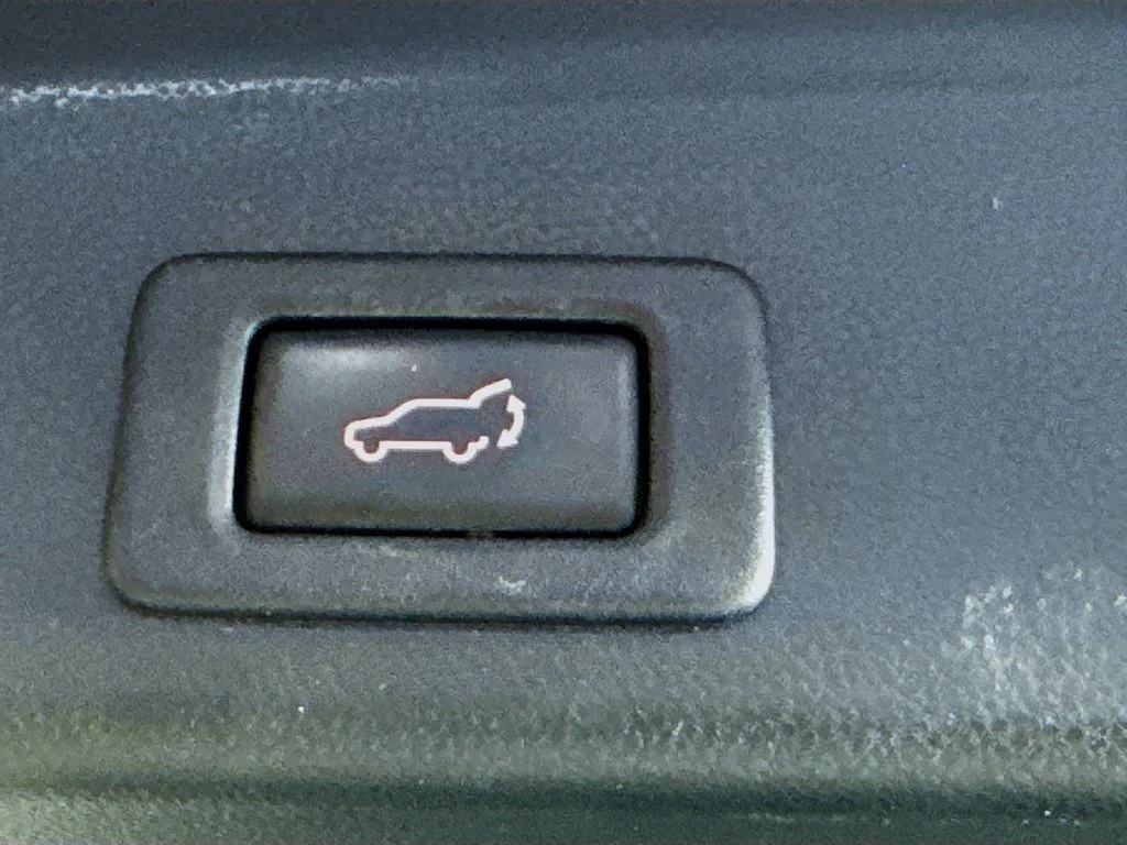 Used 2019 Brown Subaru Limited image 33