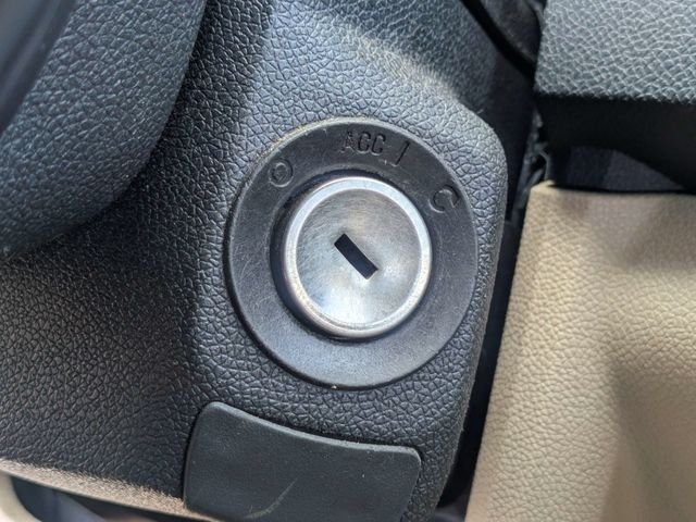 Used 2011 Brown GMC SLT-2 image 32