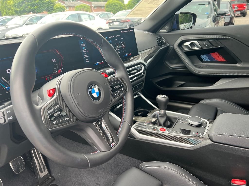 Used 2024 Frozen Portimao Blue II Metall BMW Base image 16
