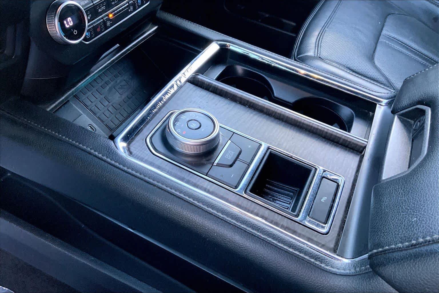 Used 2021 Magnetic Ford Limited image 16