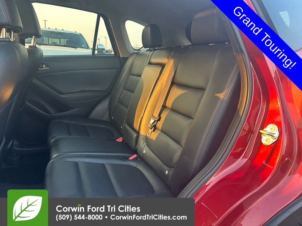 Used 2015 Soul Red Metallic Mazda Grand Touring image 19