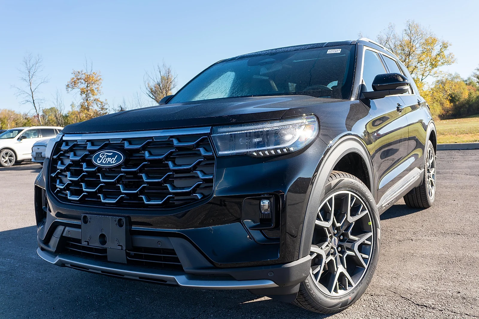 New 2027 Agate Black Metallic Ford Platinum™ image 1