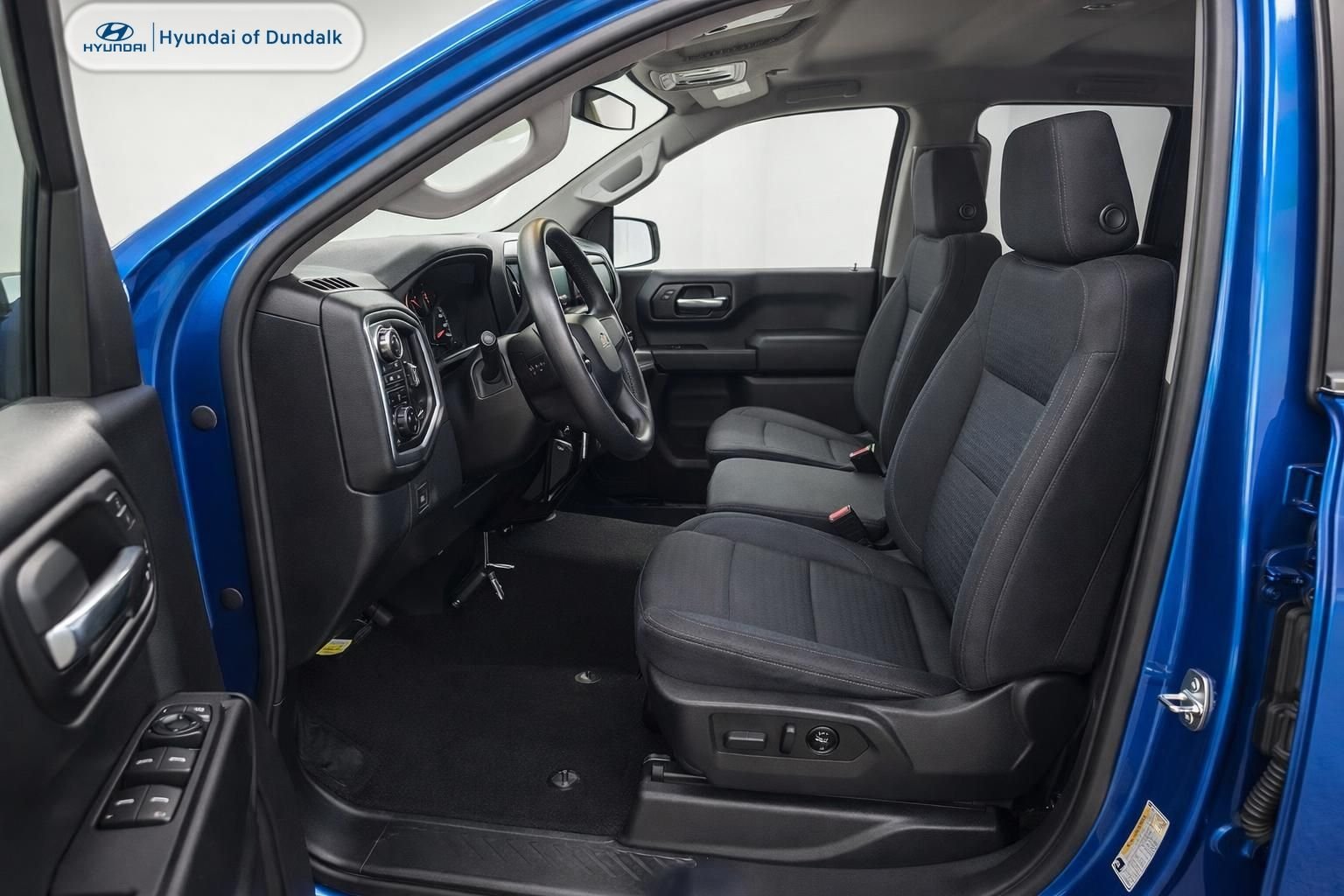 Used 2024 Blue Chevrolet Custom image 8