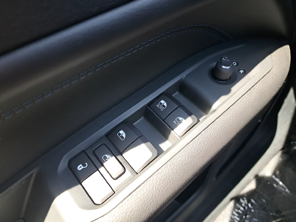 New 2026 Blue Jeep Latitude image 24