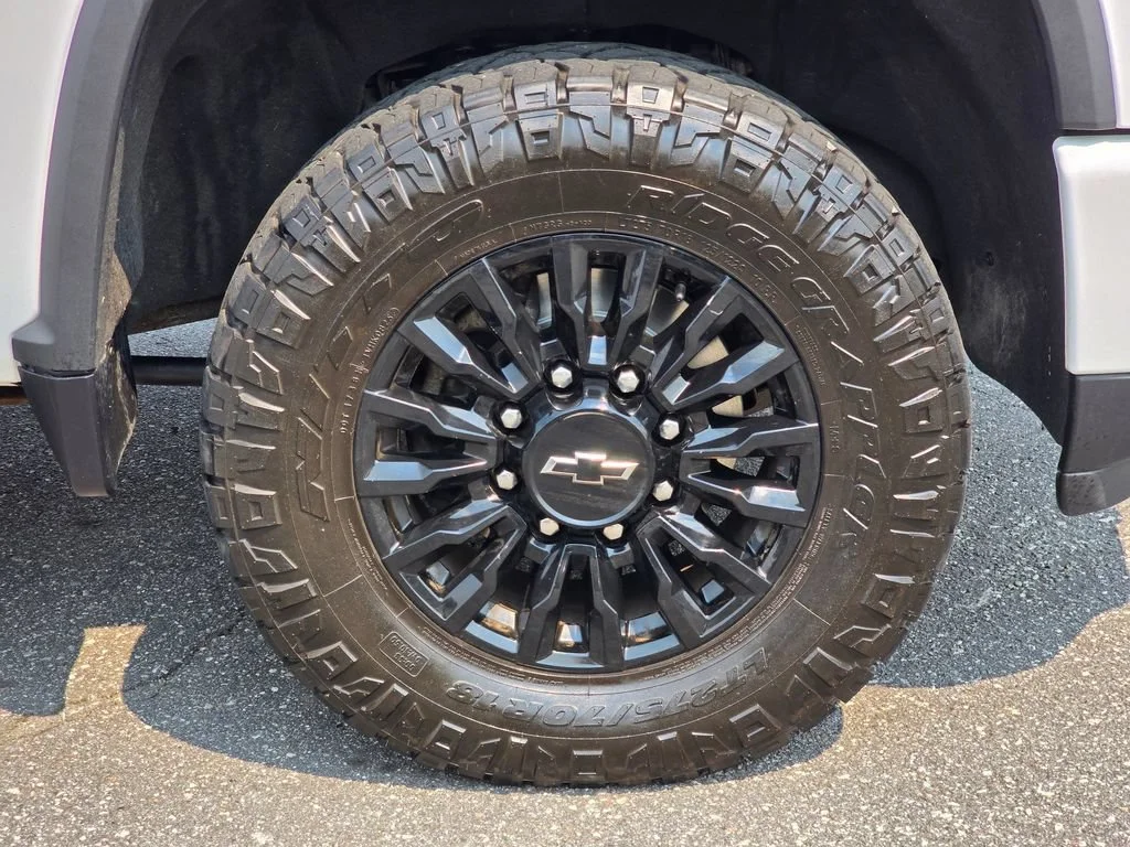 2024 Chevrolet Silverado 2500HD LTZ - Photo 23