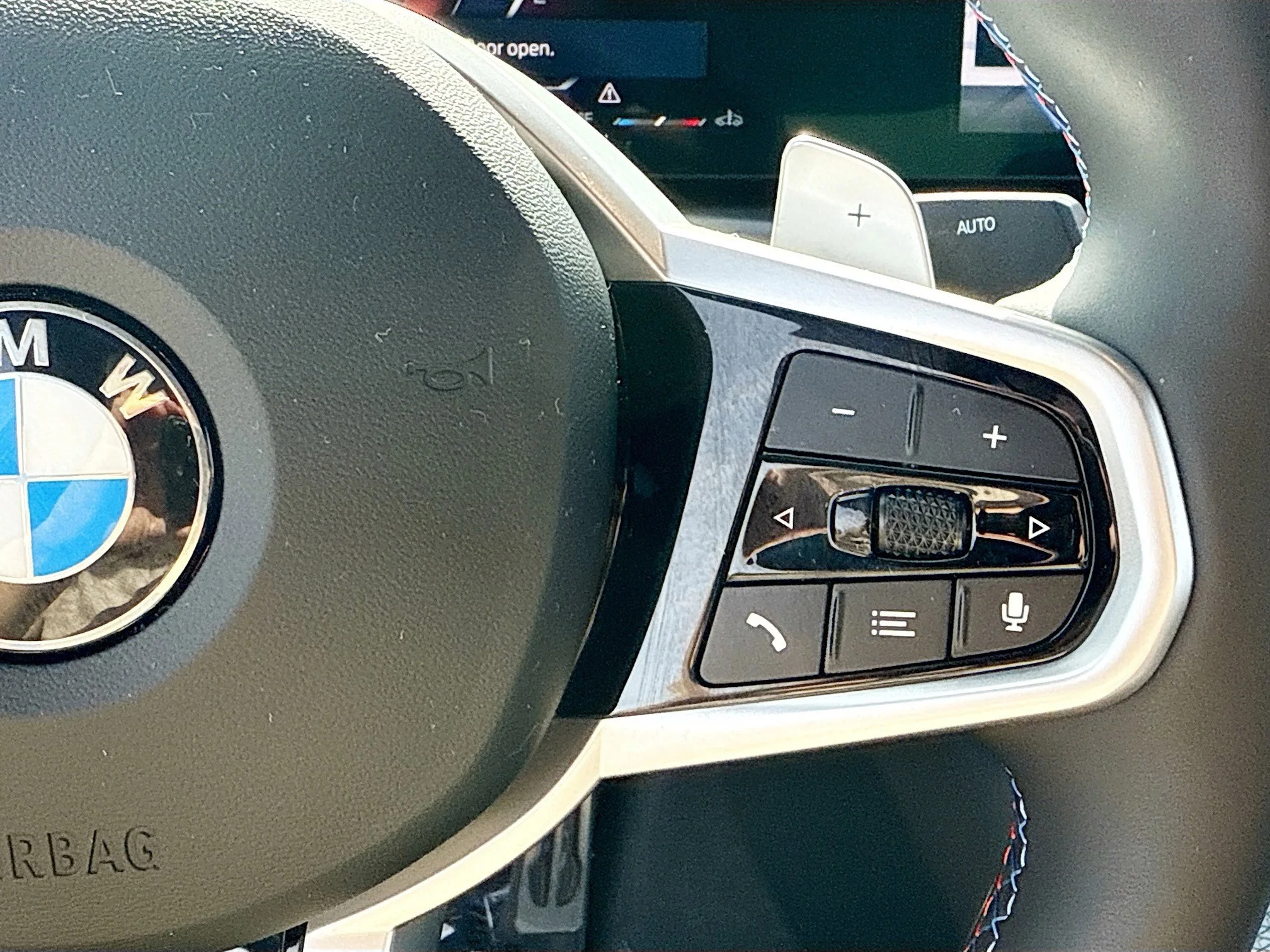 2026 BMW 4 Series M440i - Photo 38