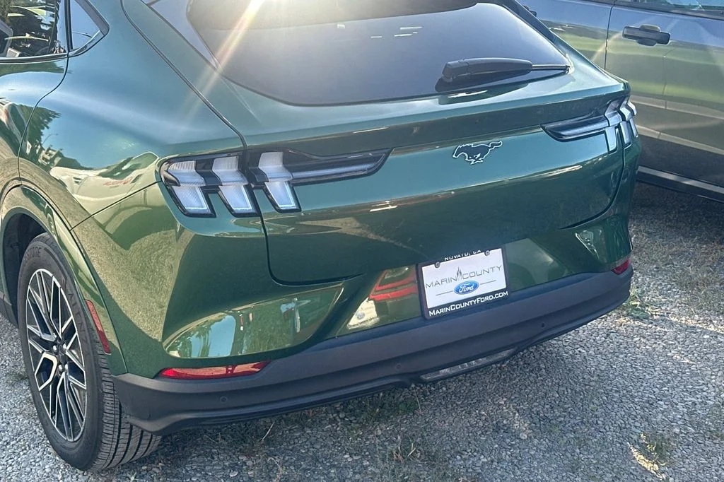 Used 2025 Green Metallic Ford Premium image 6