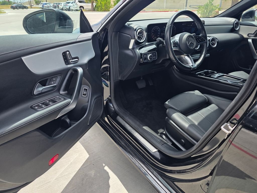 Used 2025 Black Mercedes-Benz CLA 250 image 11