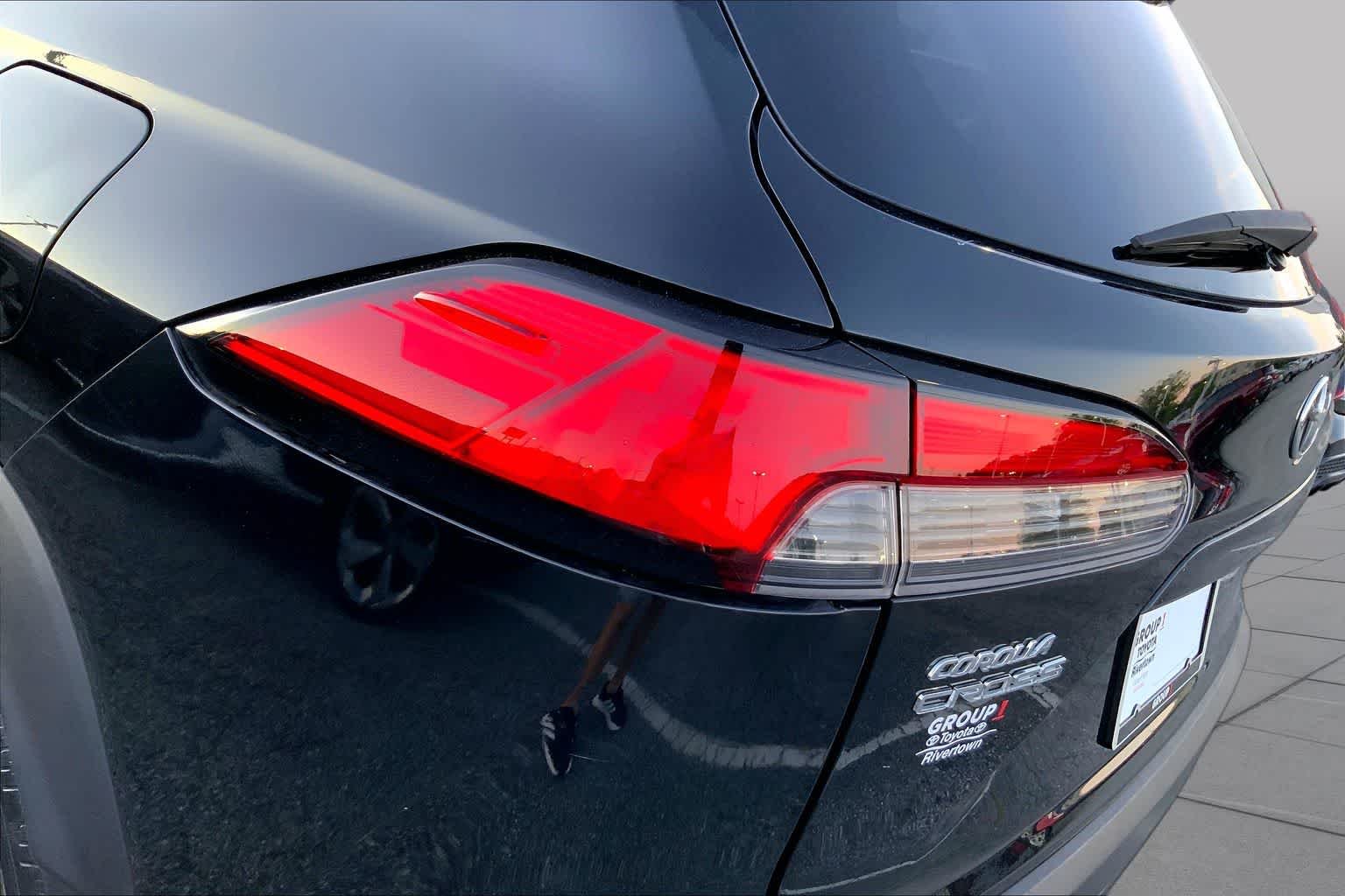 Used 2023 Jet Black Toyota XLE image 27