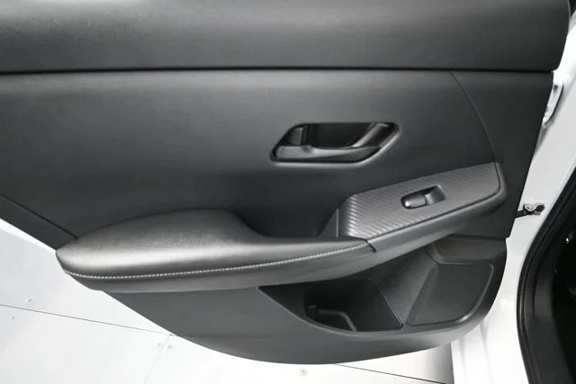 Used 2024 White Nissan SV image 10