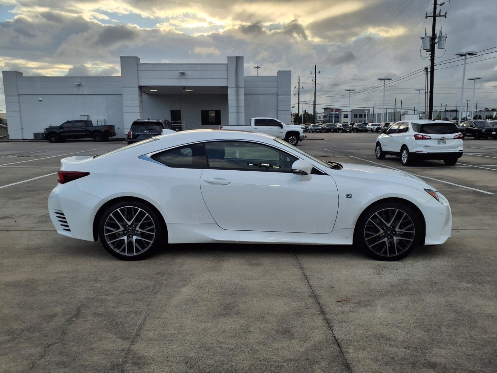 Used 2017 Ultra White Lexus RC 350 F Sport image 9