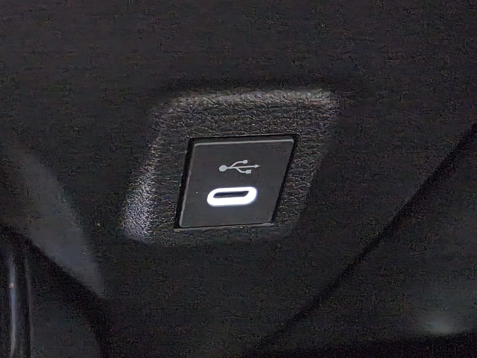 New 2026  Toyota LE image 28