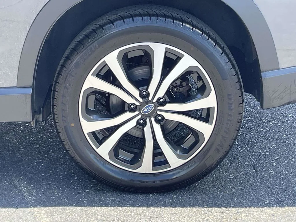 Used 2022 Gray Subaru Limited image 13