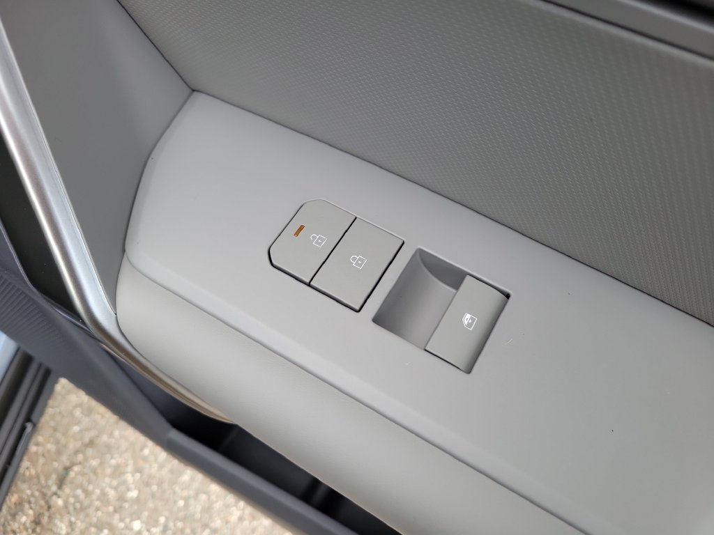 New 2027 Pale Gray Kia EX image 11