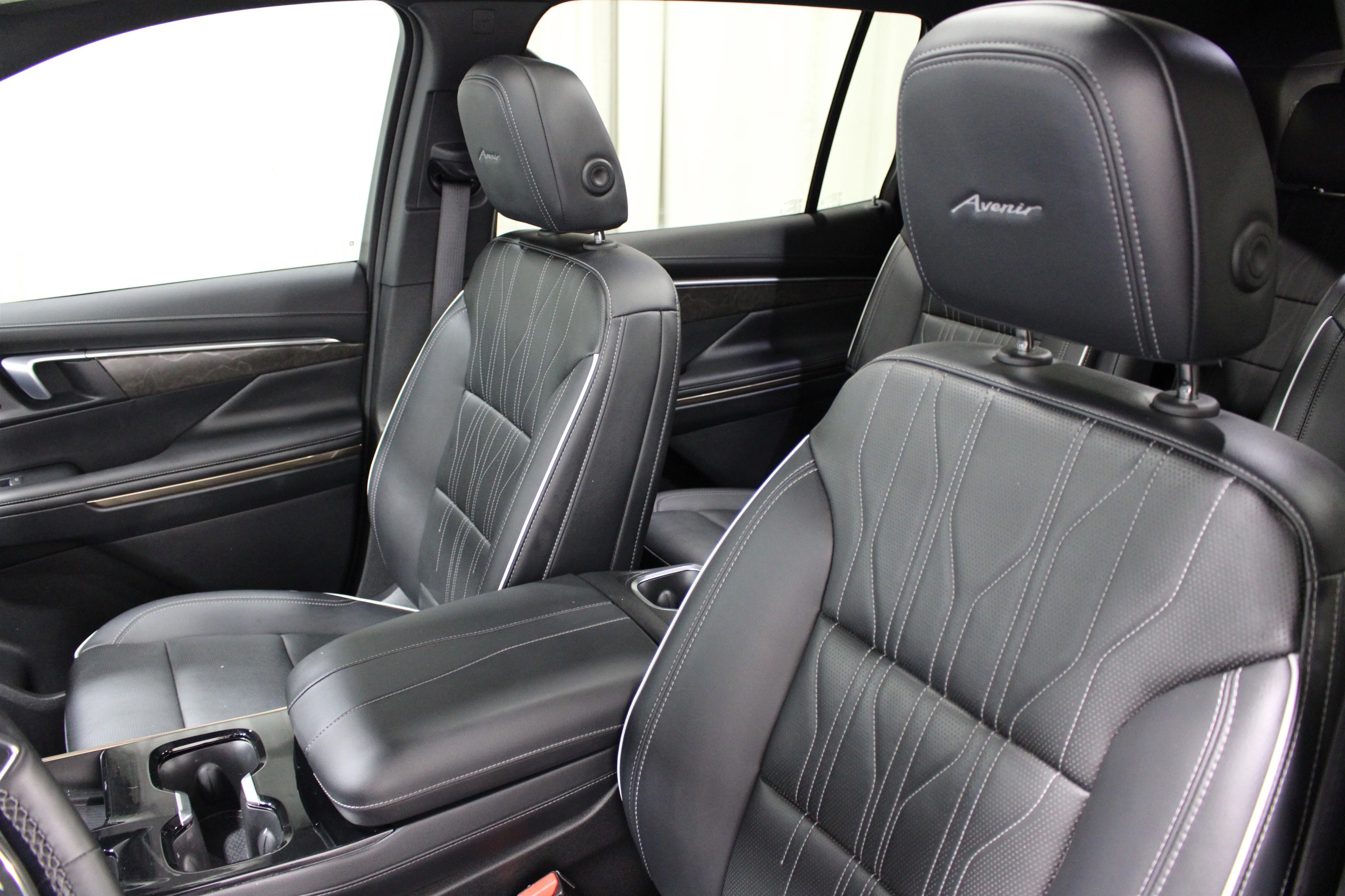 2025 Buick Enclave Avenir - Photo 4