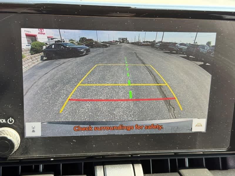 Used 2025 Silver Sky Metallic Toyota XLE image 17