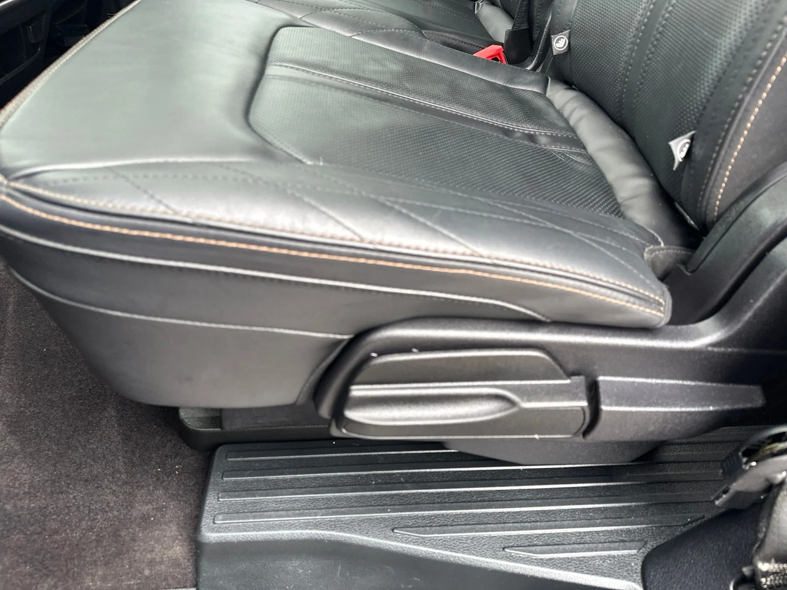 Used 2021 Brown Ford Platinum image 26