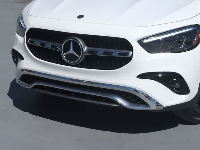 New 2026 Polar White Mercedes-Benz GLA 250 image 12