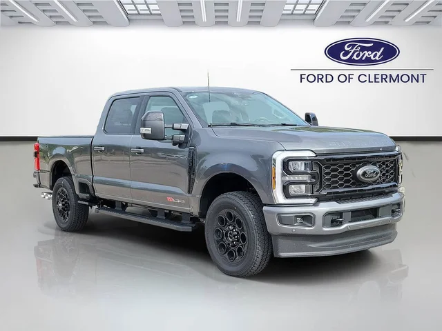 2026 Ford Super Duty F-350® Lariat®