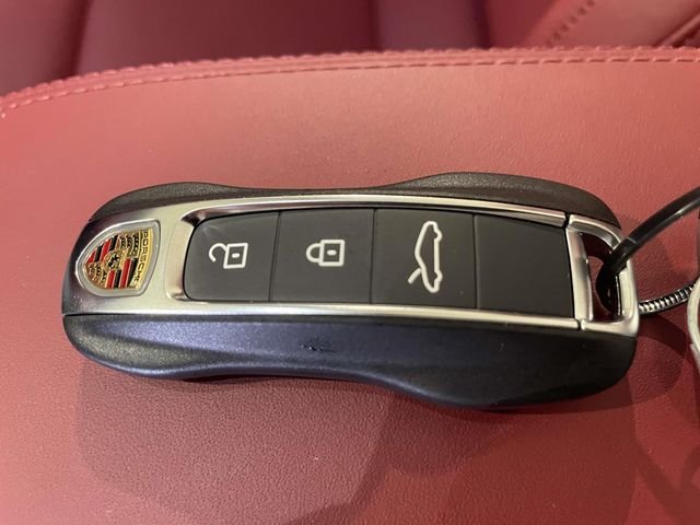 Used 2023 White Porsche Carrera image 41