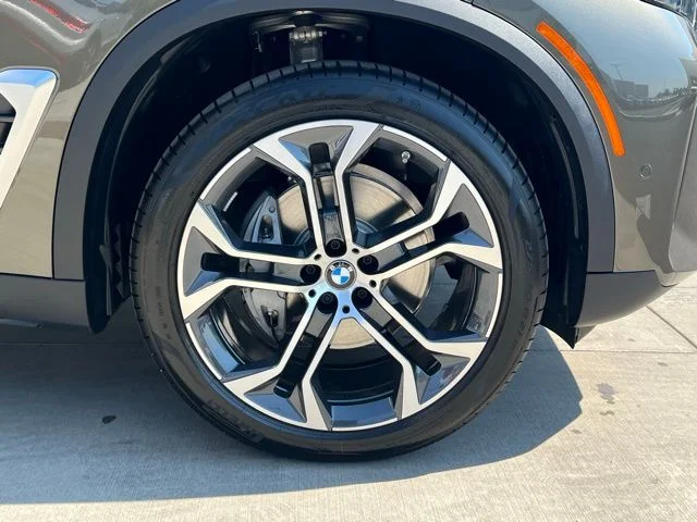 2026 BMW X5 40i - Photo 9