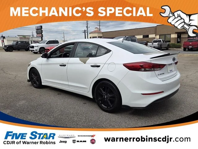 Used 2017 White Hyundai SE image 10