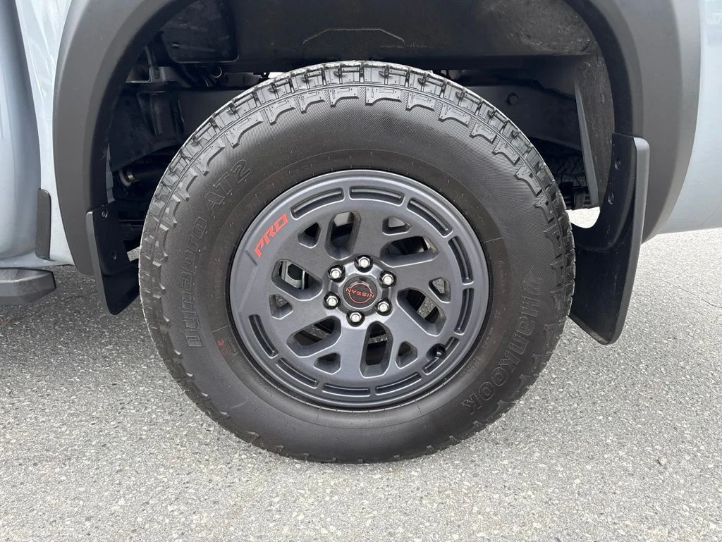 Used 2025 Gray Nissan PRO-4X image 30