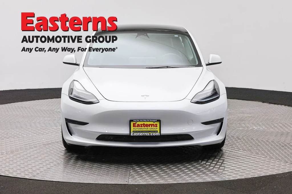 Used 2023 White Tesla Base image 2