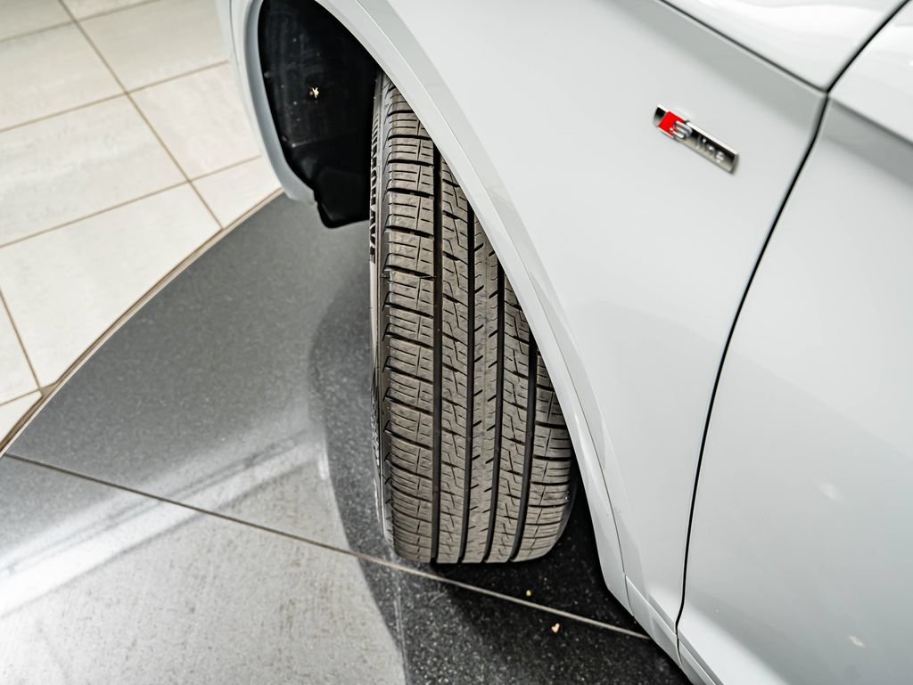 Used 2023 Glacier White Metallic Audi 45 S line Premium image 43