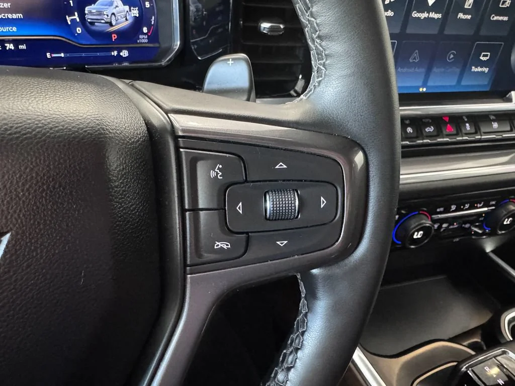 Certified Used 2025 Black Chevrolet High Country image 17