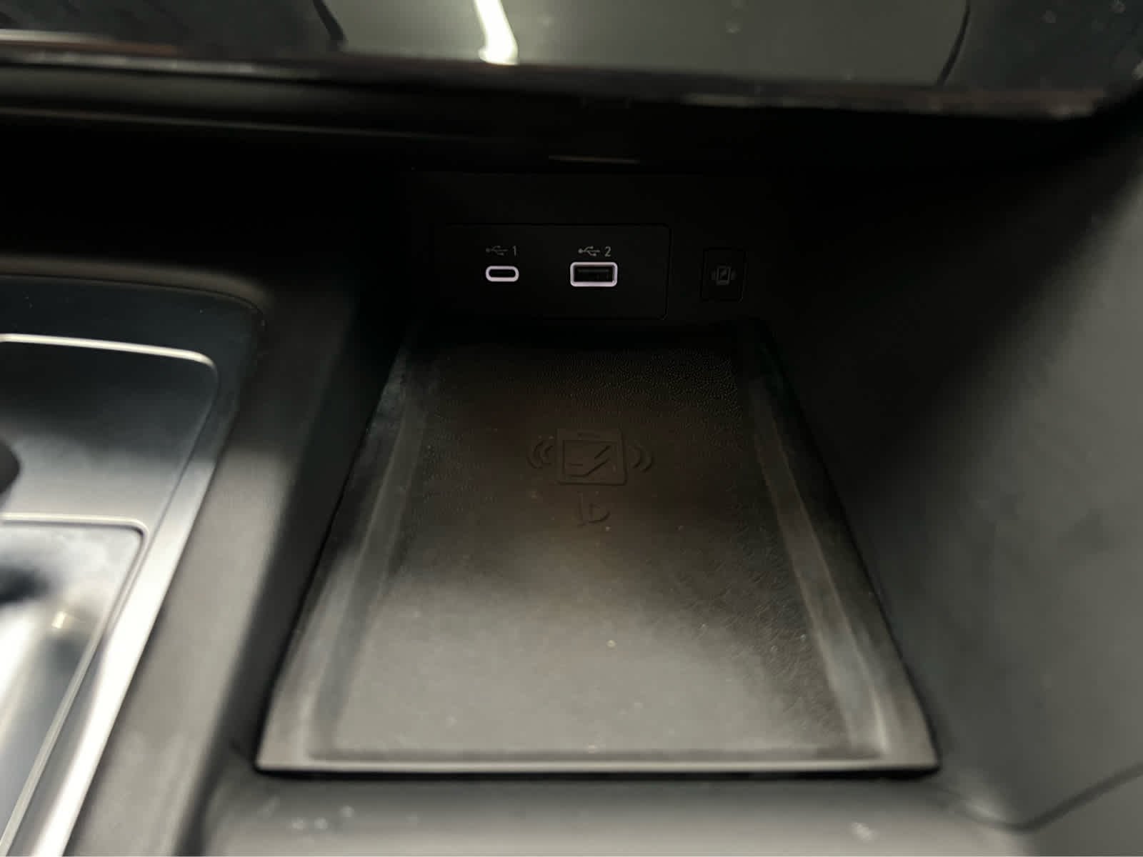 Used 2024 Mineral Black INFINITI LUXE image 32