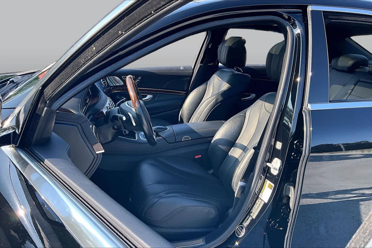Used 2014 designo Mocha Black Mercedes-Benz S 550 image 8