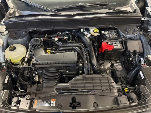 New 2026 Azure Gray Metallic Tri-Coat Ford Badlands® image 44