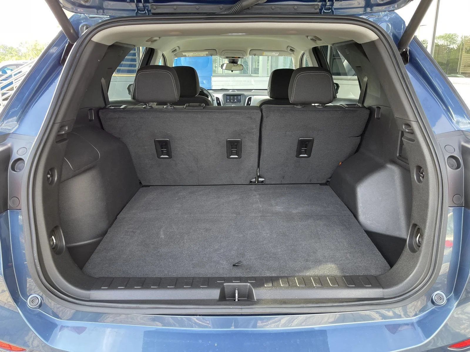 Used 2024 Lakeshore Blue Metallic Chevrolet LT image 39