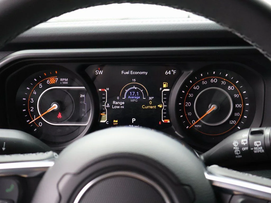 2026 Jeep Wrangler 4-Door Sahara - Photo 28