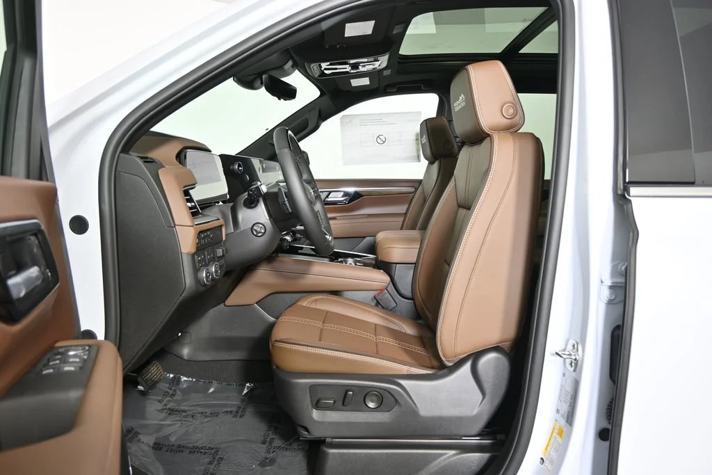 2026 Chevrolet Suburban High Country - Photo 22