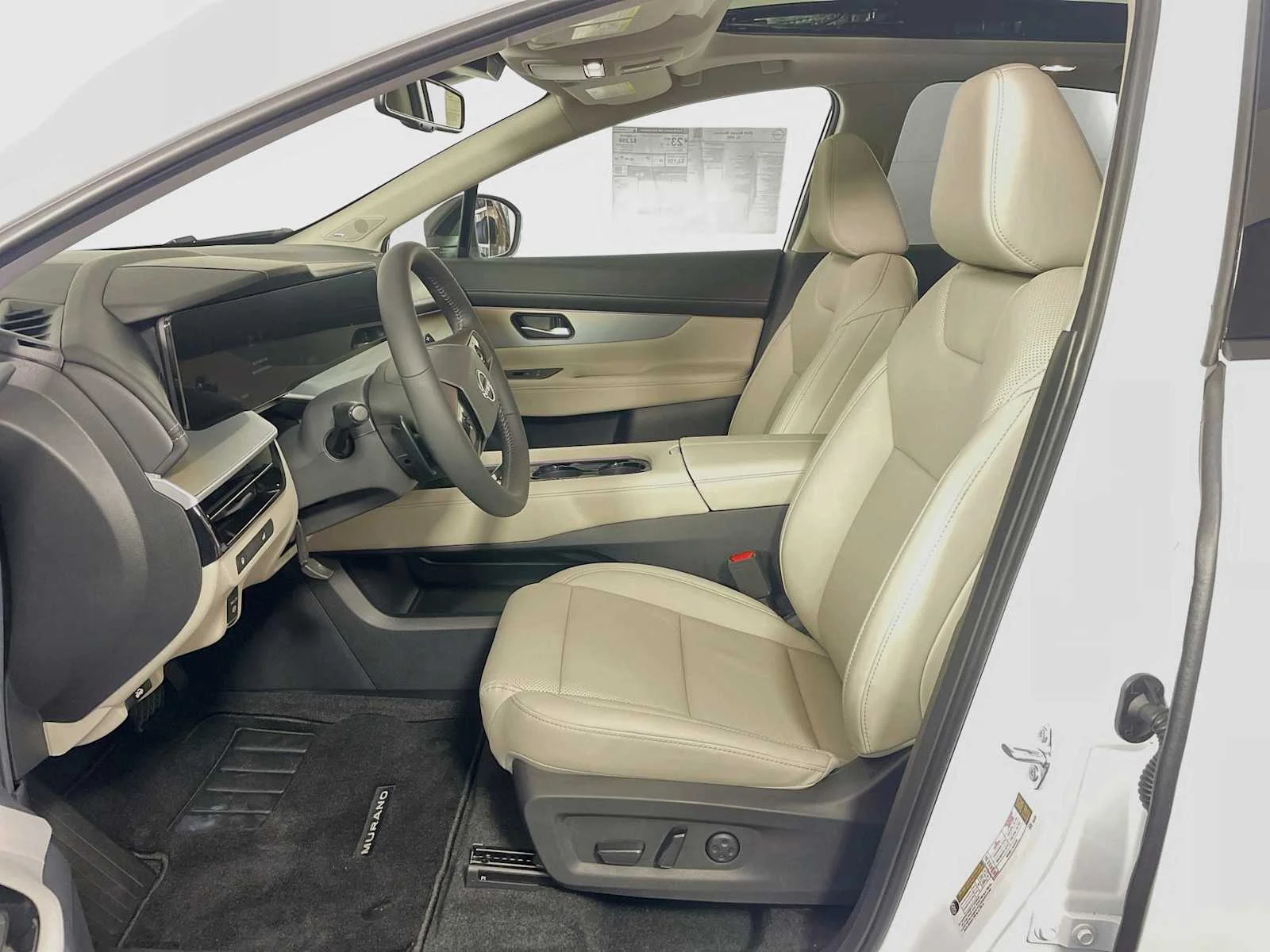 New 2026 Everest White Pearl TriCoat Nissan SL image 4