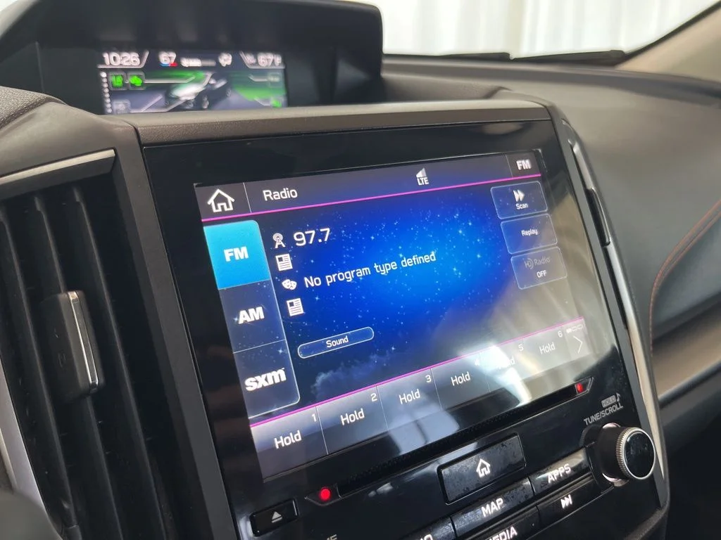 Used 2019 Silver Subaru 2.0i Limited image 11