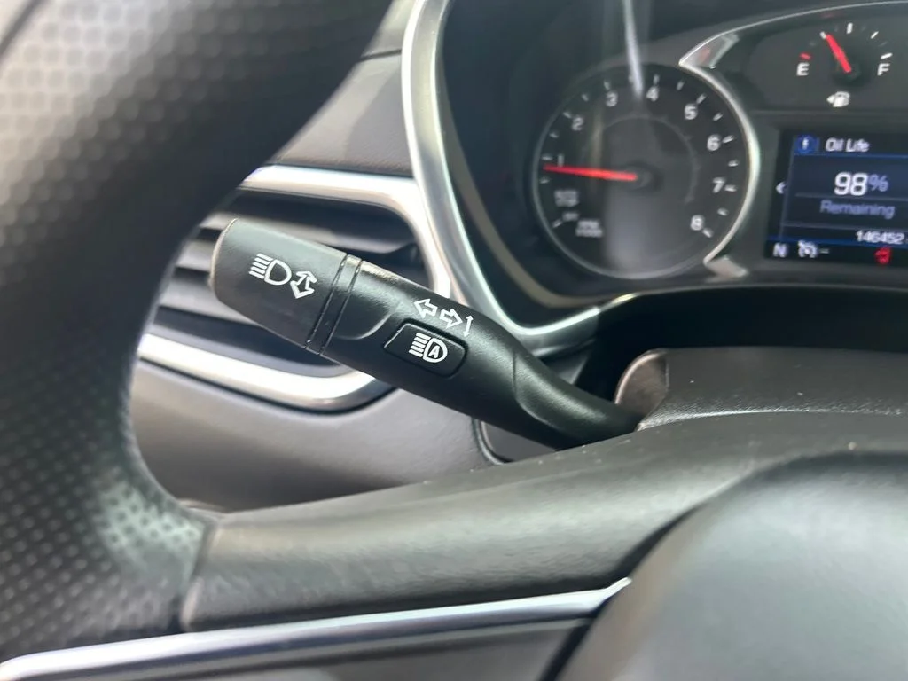Used 2021 Gray Chevrolet LT image 21