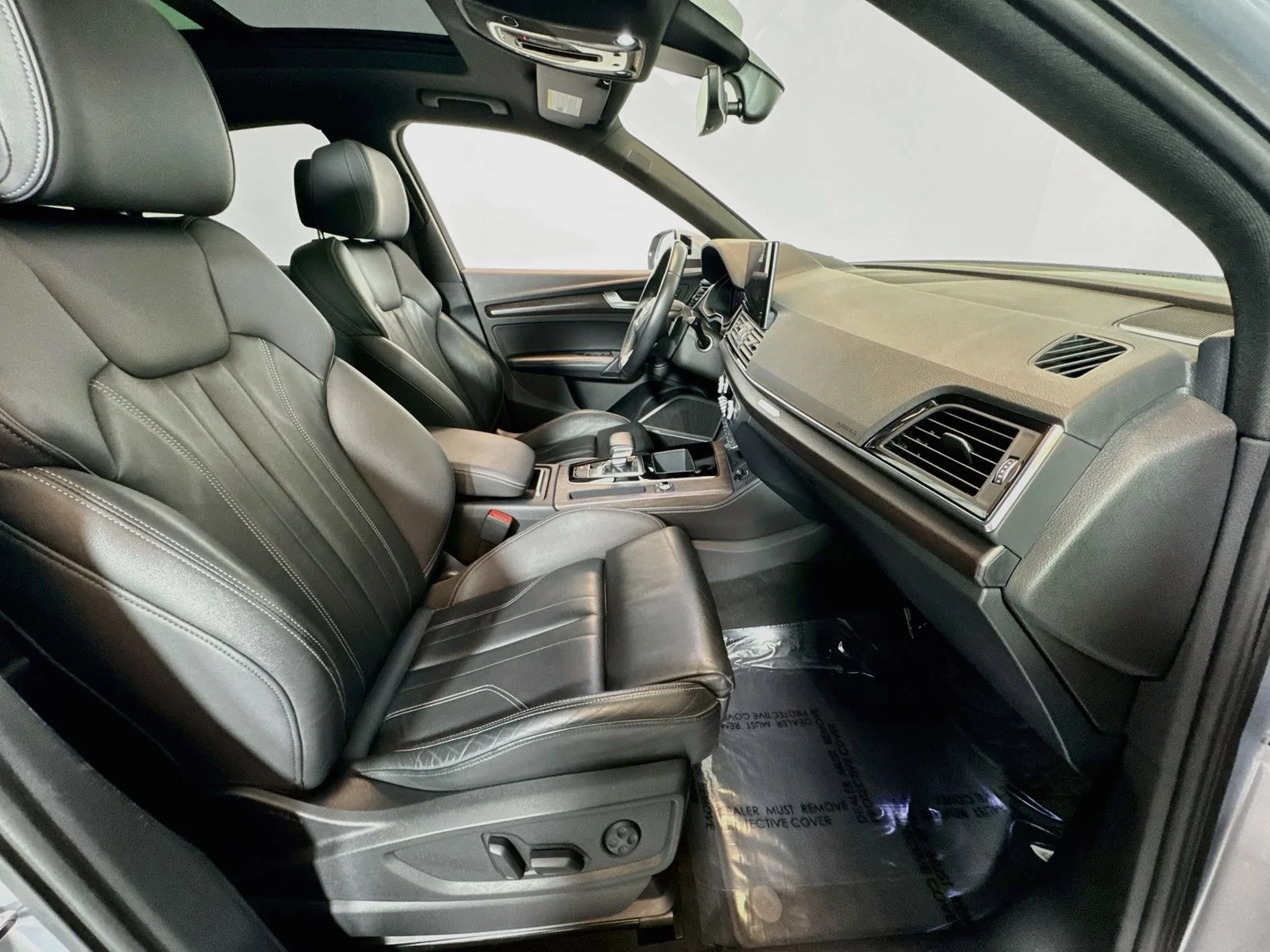Used 2022 Black Audi S line Premium Plus image 27