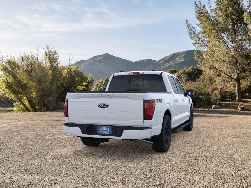 New 2026 Oxford White Ford XLT image 31