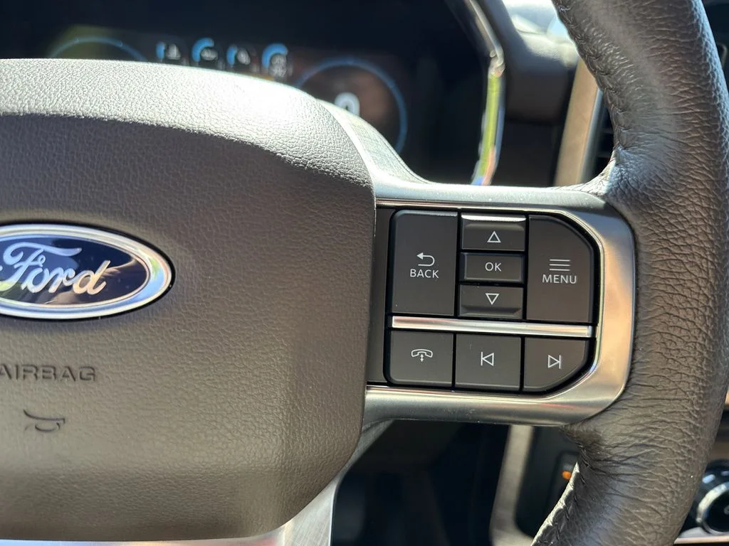 Used 2023 Gray Ford King Ranch image 24