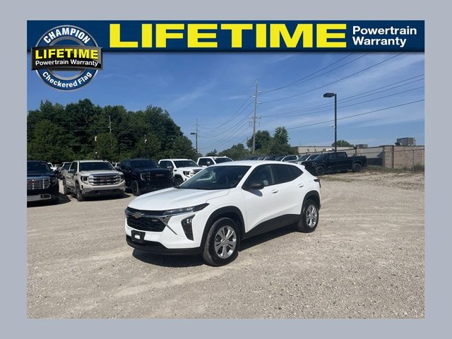 2025 Chevrolet Trax LS