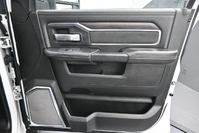 Used 2025 White Ram Laramie image 21
