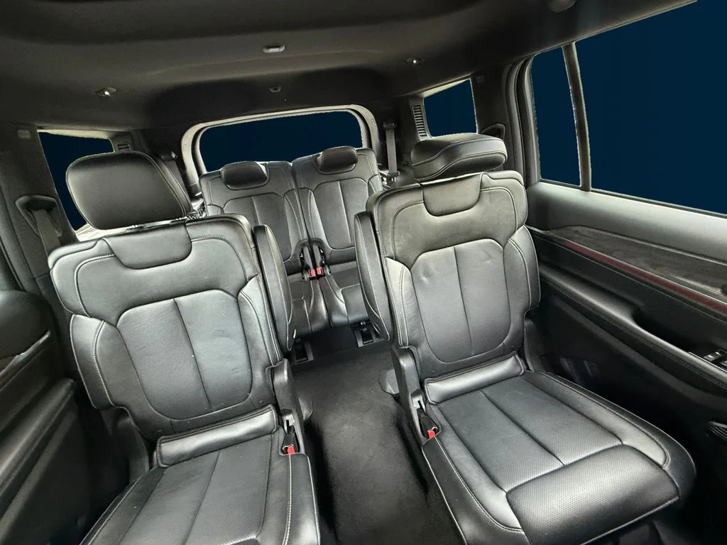 Used 2023 White Jeep Overland image 18