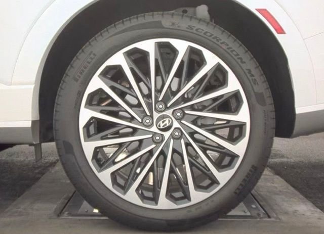 Certified Used 2026 White Hyundai Calligraphy image 12